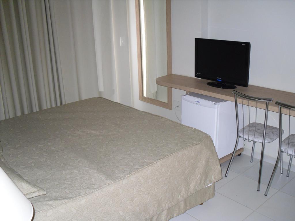 Apartamento Golden Dolphin Express Caldas Novas Exterior foto